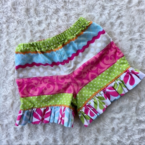 elastic waist striped ruffle shorts sz NB newborn - Picture 5 of 6